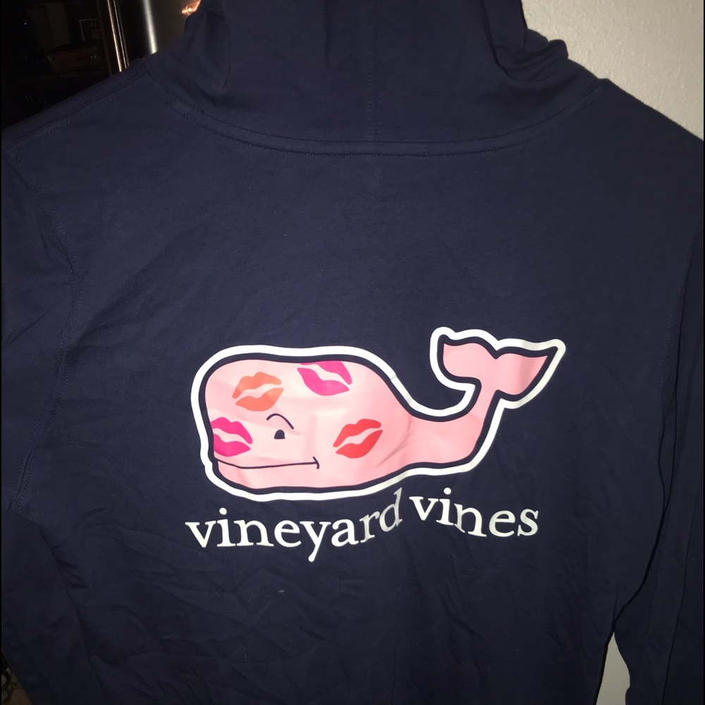 Vineyard Vines pullover
